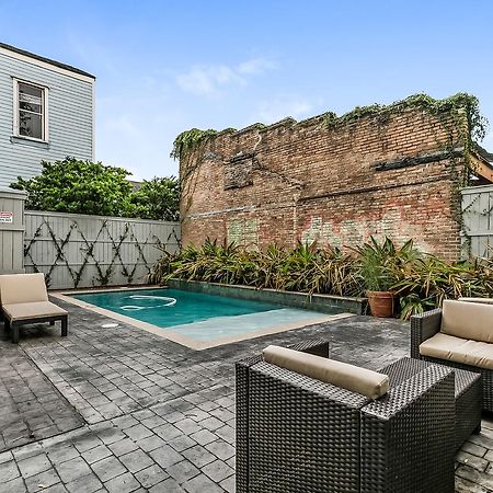 Modern 2Br On Carondelet By Hosteeva Apartment New Orleans Bagian luar foto
