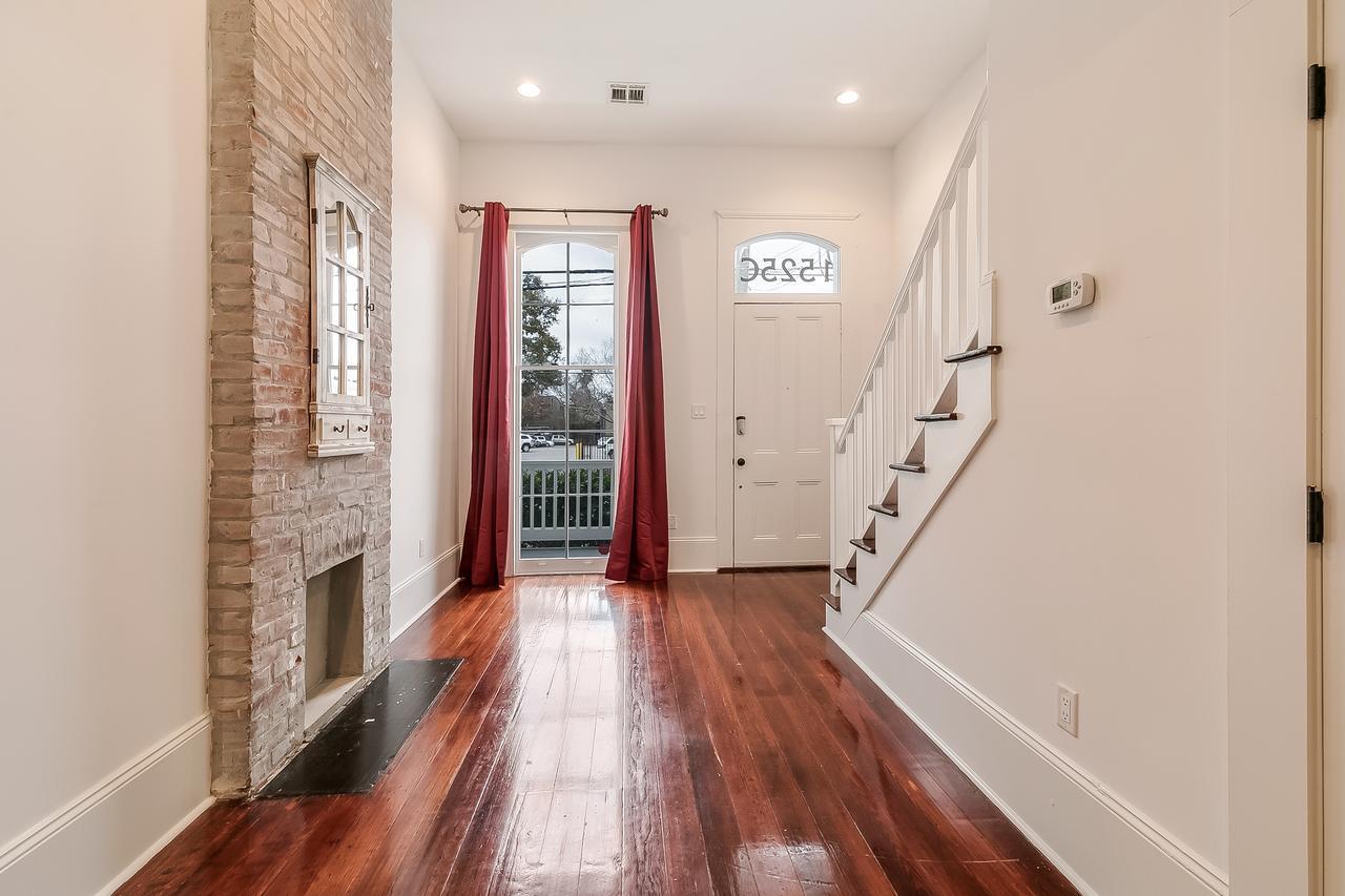 Modern 2Br On Carondelet By Hosteeva Apartment New Orleans Bagian luar foto