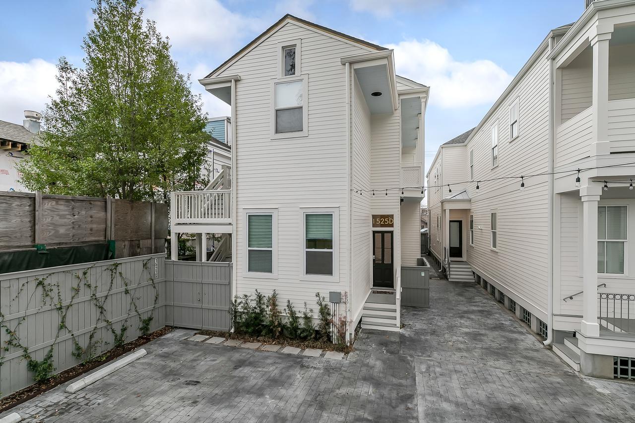 Modern 2Br On Carondelet By Hosteeva Apartment New Orleans Bagian luar foto