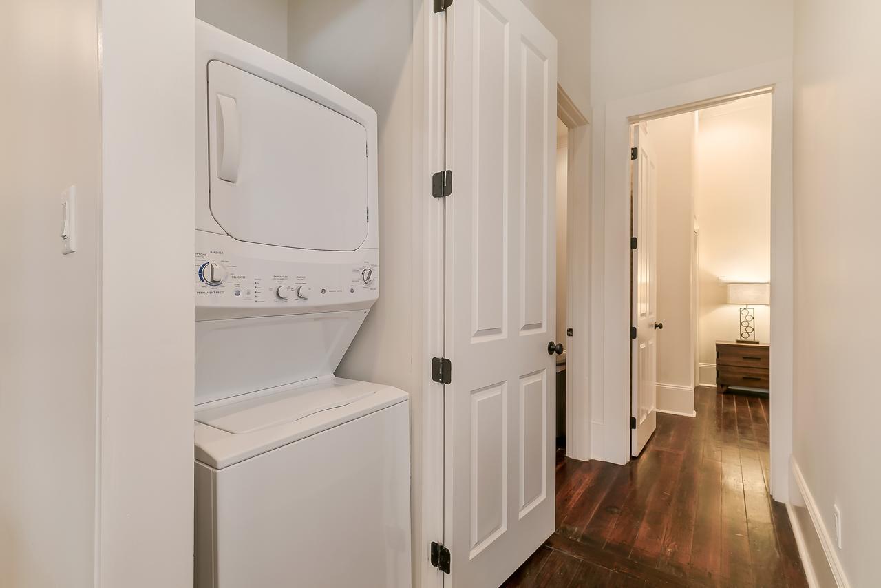Modern 2Br On Carondelet By Hosteeva Apartment New Orleans Bagian luar foto